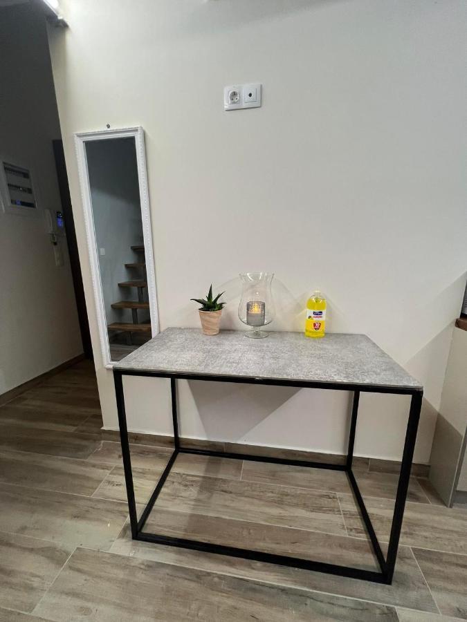 Kalamata City Loft Apartment Ngoại thất bức ảnh